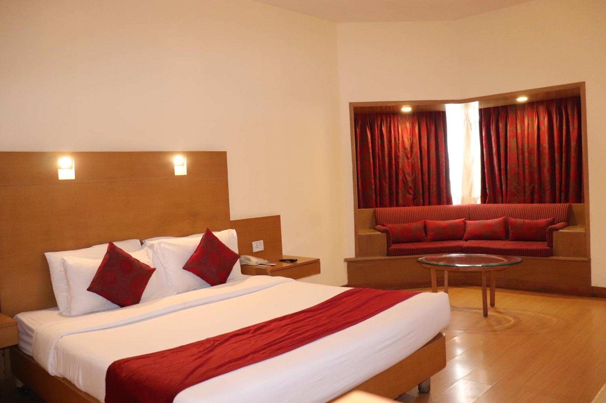 Vits Aurangabad Hotel Exterior photo